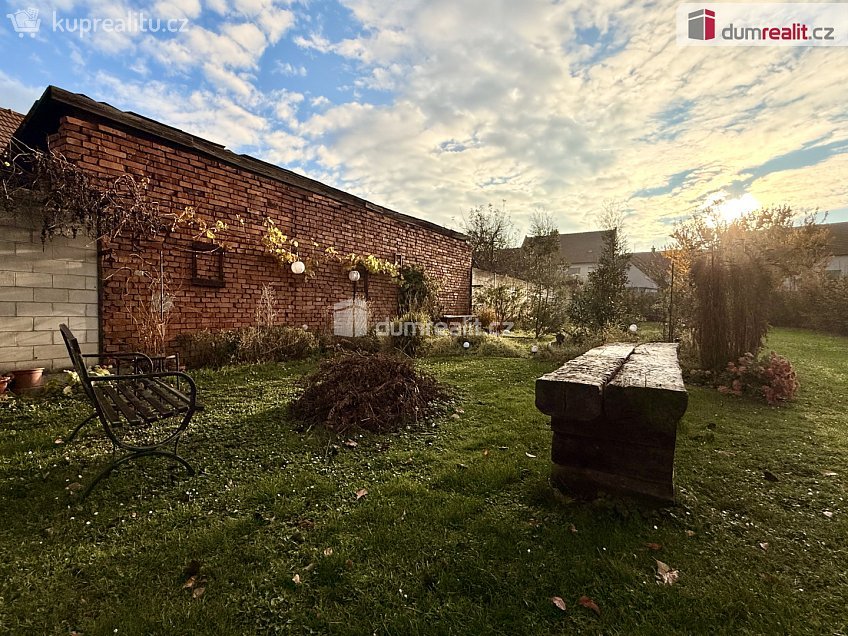 Prodej  rodinného domu 125 m^2 Dědina, Ostrožská Nová Ves 