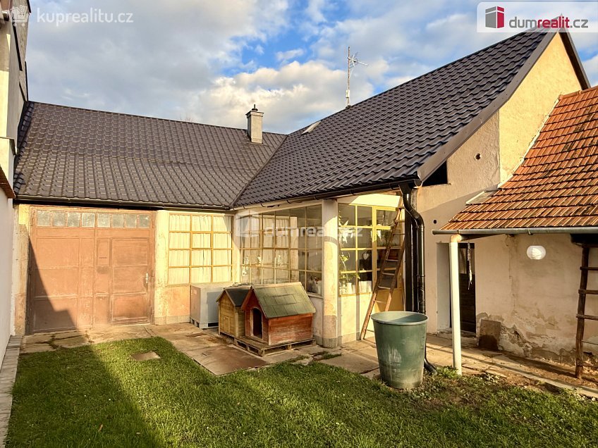 Prodej  rodinného domu 125 m^2 Dědina, Ostrožská Nová Ves 