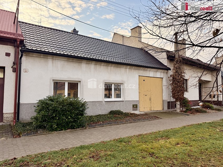 Prodej  rodinného domu 125 m^2 Dědina, Ostrožská Nová Ves 