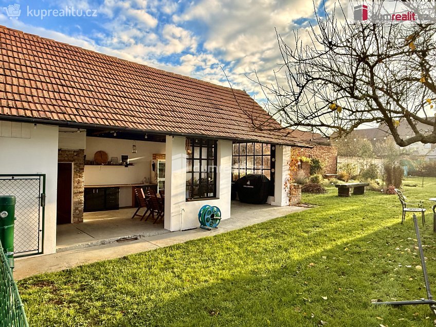 Prodej  rodinného domu 125 m^2 Dědina, Ostrožská Nová Ves 