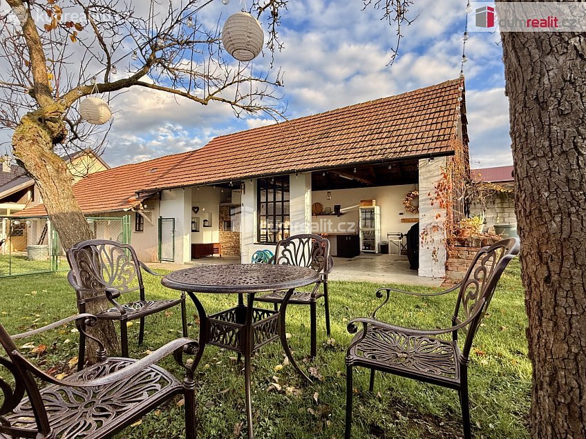 Prodej  rodinného domu 125 m^2 Dědina, Ostrožská Nová Ves 