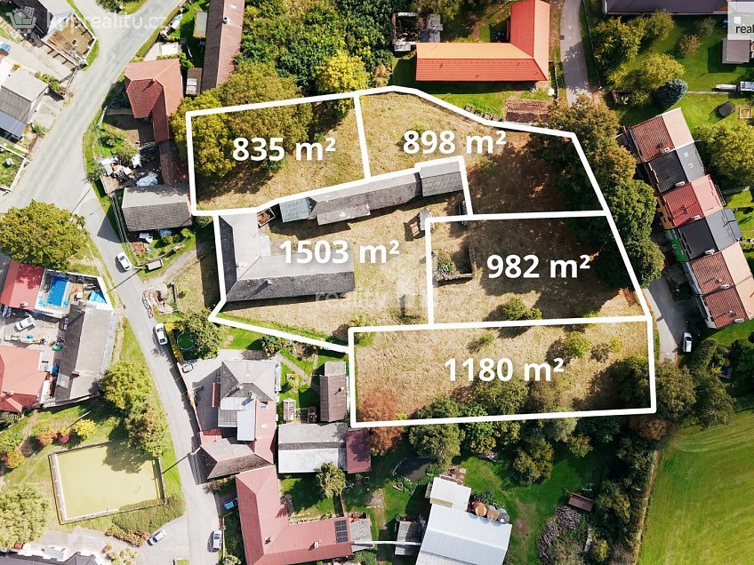 Prodej  stavebního pozemku 835 m^2 Ovesná Lhota, Ovesná Lhota 