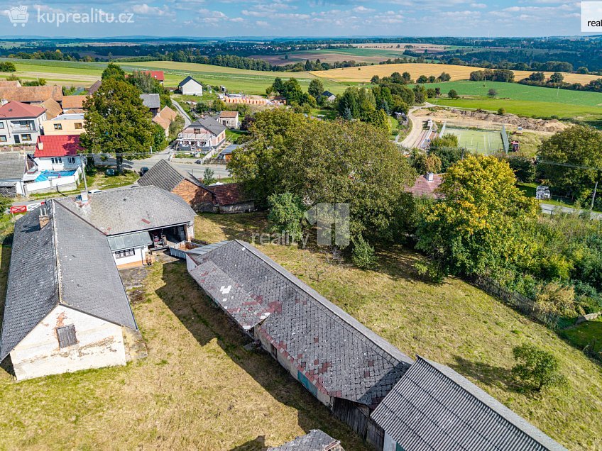 Prodej  stavebního pozemku 835 m^2 Ovesná Lhota, Ovesná Lhota 