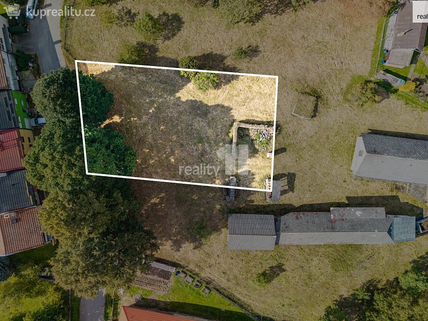 Prodej  stavebního pozemku 982 m^2 Ovesná Lhota, Ovesná Lhota 