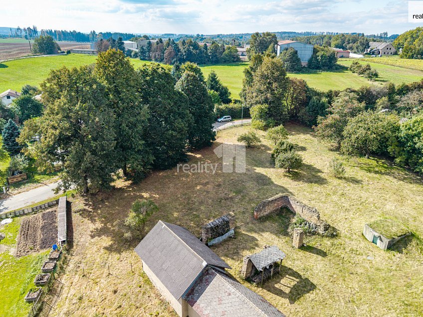 Prodej  stavebního pozemku 1180 m^2 Ovesná Lhota, Ovesná Lhota 