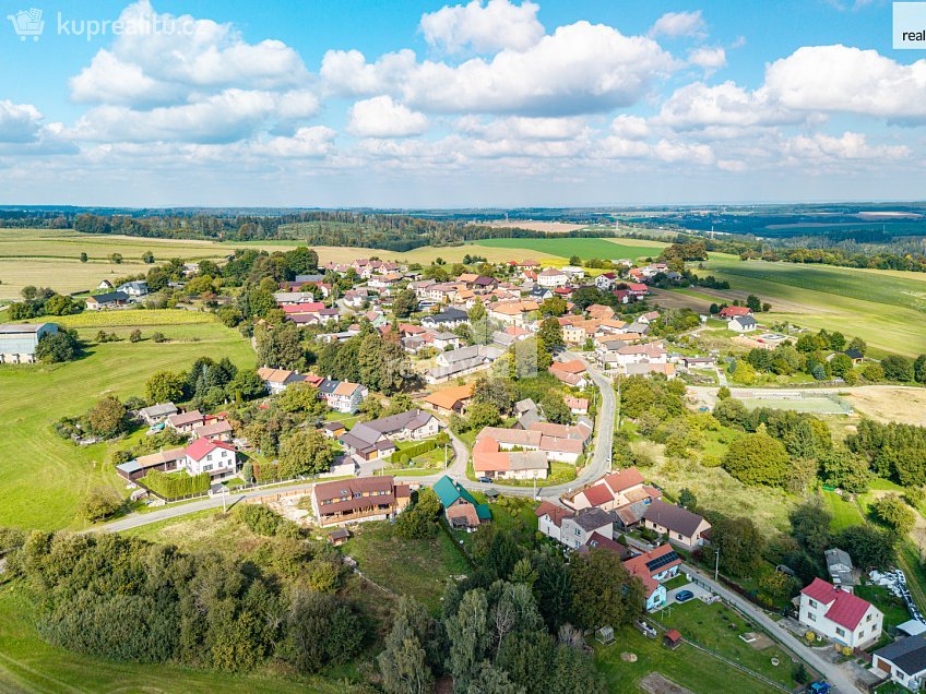 Prodej  stavebního pozemku 1180 m^2 Ovesná Lhota, Ovesná Lhota 