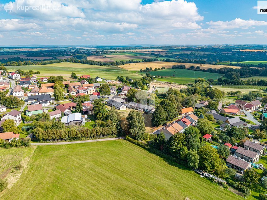 Prodej  stavebního pozemku 1180 m^2 Ovesná Lhota, Ovesná Lhota 