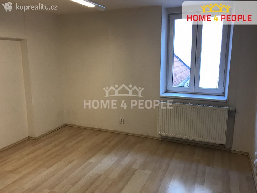 Pronájem bytu 3+kk 140 m^2 Tůmova, Praha 5 