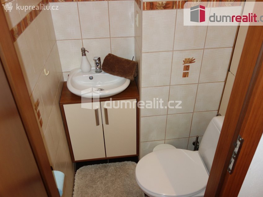 Pronájem bytu 2+1 56 m^2 Budovatelská, Břeclav 