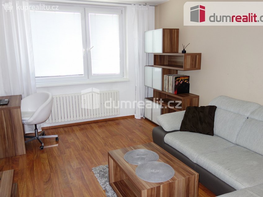 Pronájem bytu 2+1 56 m^2 Budovatelská, Břeclav 