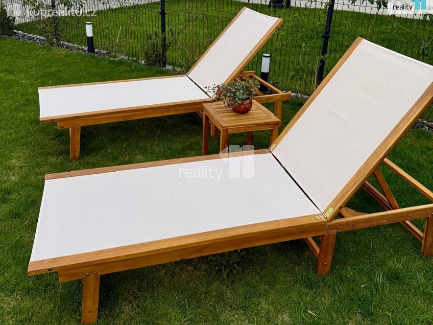 Prodej bytu 2+kk 113 m^2 Azzoniho, Praha 10 