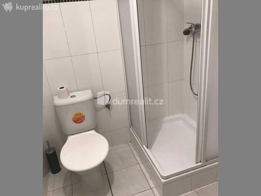 Pronájem bytu 1+1 33 m^2 U Parkánu, Praha-Ďáblice 