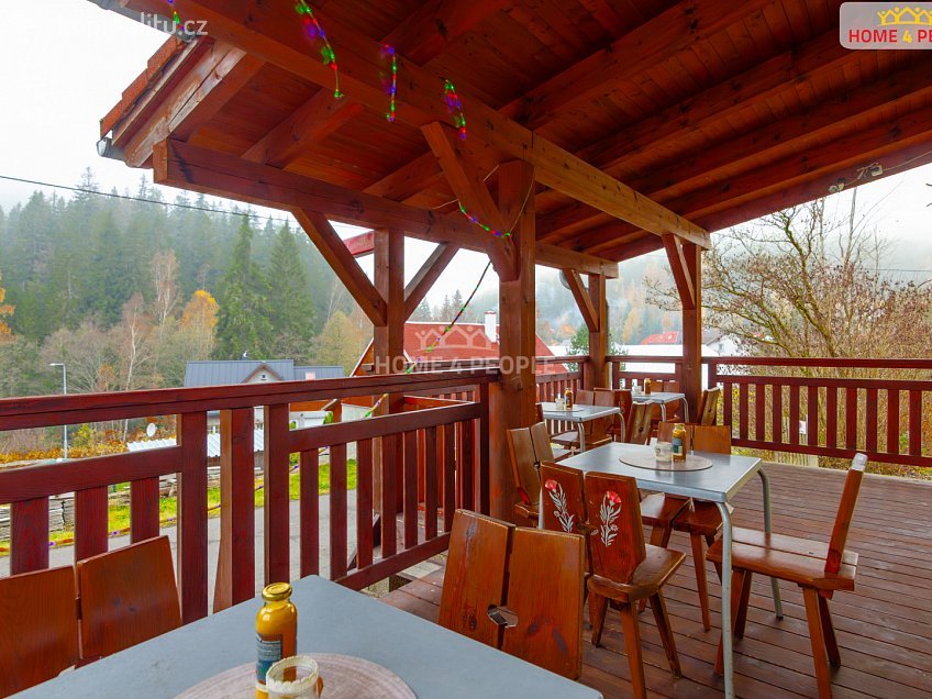 Prodej  restauračního zařízení 350 m^2 Nové Hamry, Nové Hamry 