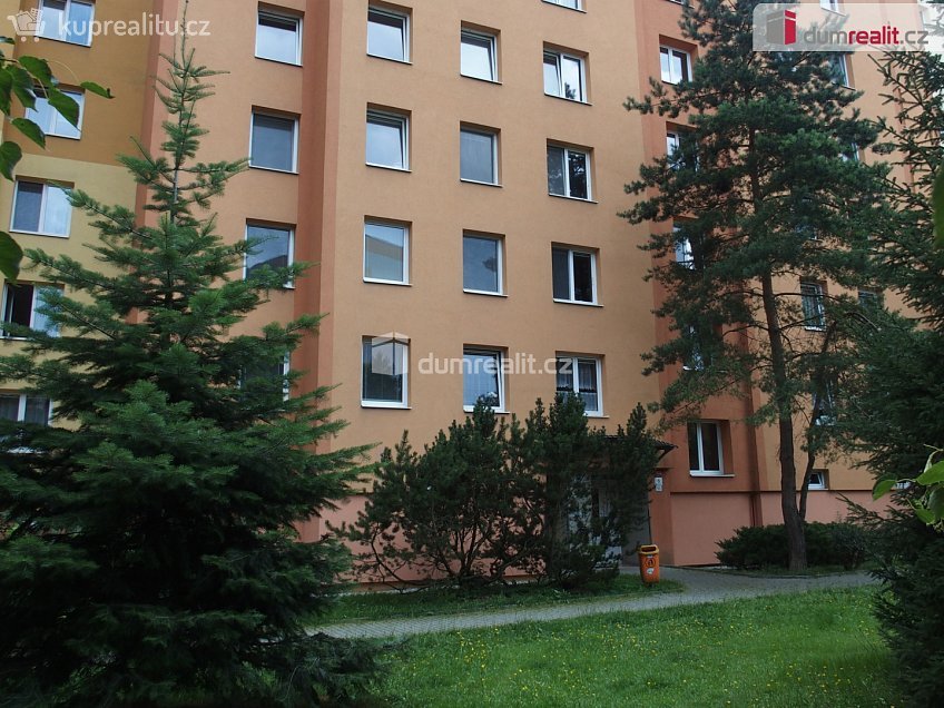 Pronájem bytu 3+1 52 m^2 Lhenická, České Budějovice 