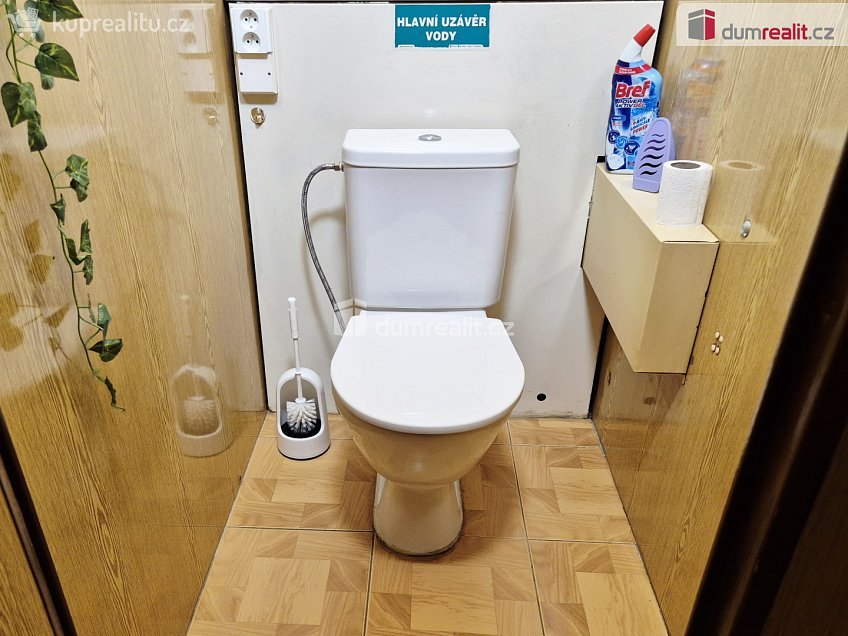 Pronájem bytu 3+1 52 m^2 Lhenická, České Budějovice 