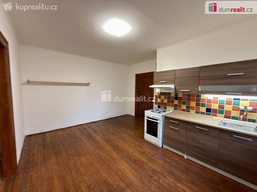 Pronájem bytu 2+kk 49 m^2 Palachova, Ústí nad Labem 