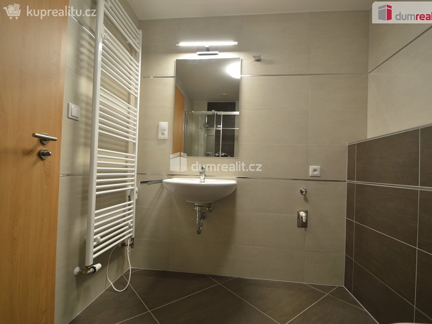 Pronájem bytu 2+kk 56 m^2 K metru, Praha-Zličín 