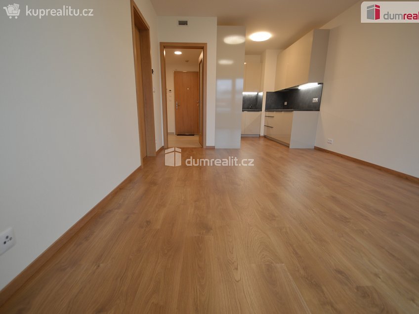 Pronájem bytu 2+kk 56 m^2 K metru, Praha-Zličín 