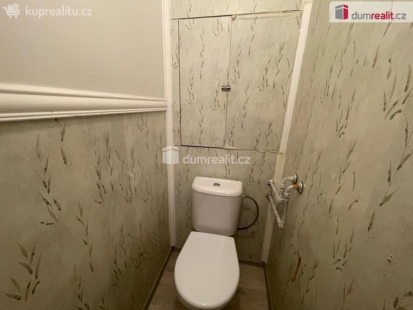 Pronájem bytu 3+1 63 m^2 náměstí Republiky, Opava 