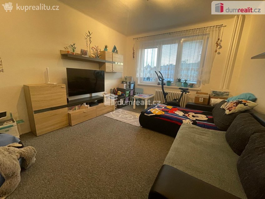 Pronájem bytu 3+1 63 m^2 náměstí Republiky, Opava 