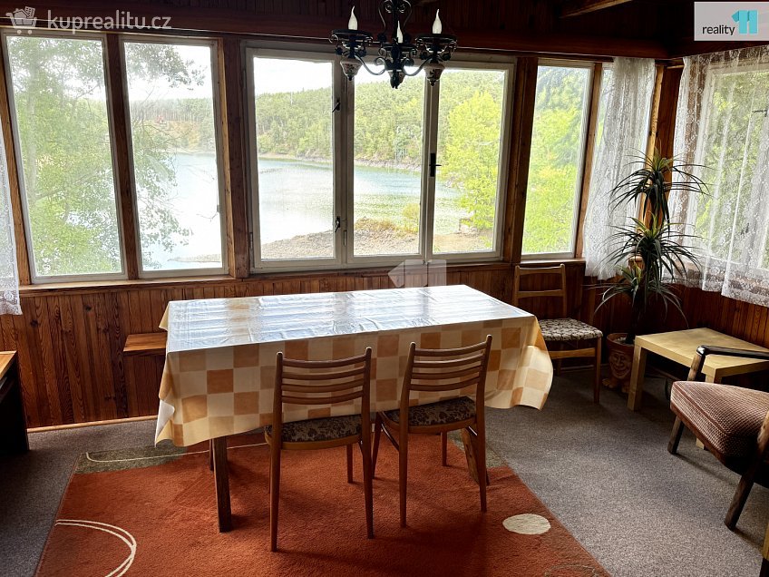 Prodej  chaty 130 m^2 Pňovany, Pňovany 