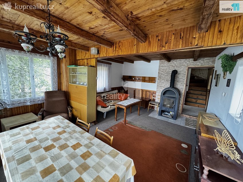 Prodej  chaty 130 m^2 Pňovany, Pňovany 