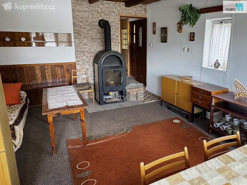 Prodej  chaty 130 m^2 Pňovany, Pňovany 