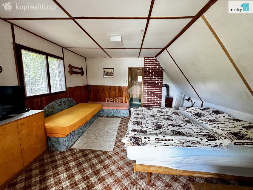 Prodej  chaty 130 m^2 Pňovany, Pňovany 