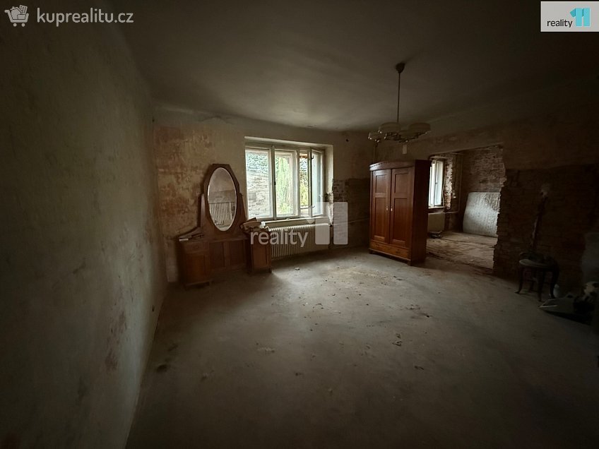 Prodej  rodinného domu 179 m^2 Radnice, Radnice 