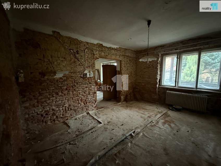 Prodej  rodinného domu 179 m^2 Radnice, Radnice 