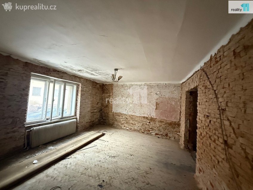 Prodej  rodinného domu 179 m^2 Radnice, Radnice 