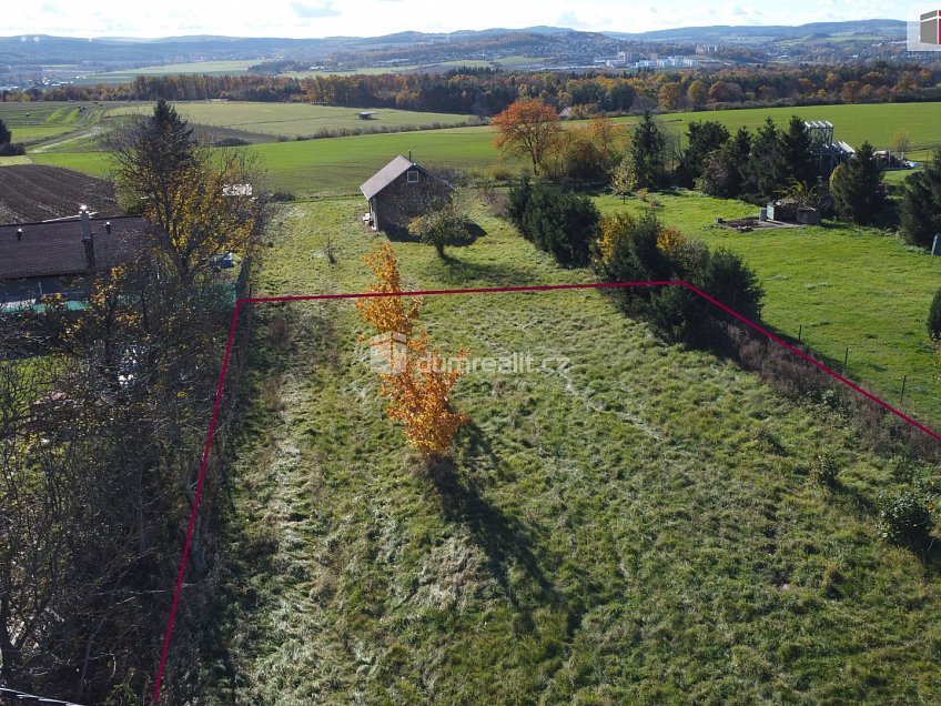 Prodej  stavebního pozemku 981 m^2 Lochovice, Lochovice 