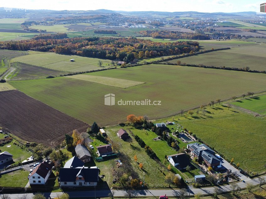 Prodej  stavebního pozemku 981 m^2 Lochovice, Lochovice 