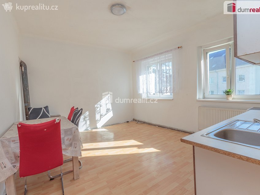 Prodej  činžovního domu 360 m^2 5. května, Králův Dvůr 