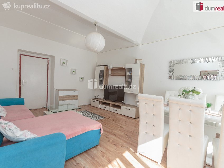 Prodej  činžovního domu 360 m^2 5. května, Králův Dvůr 