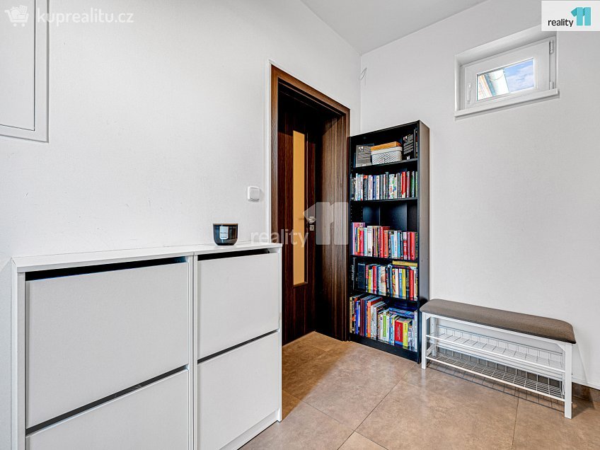 Prodej  rodinného domu 98 m^2 Slunečná, Veliká Ves 