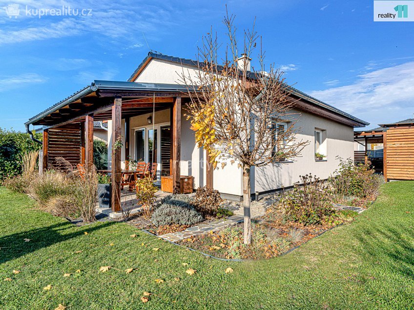 Prodej  rodinného domu 98 m^2 Slunečná, Veliká Ves 