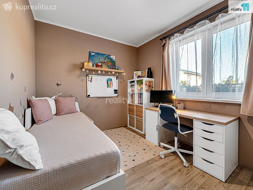 Prodej  rodinného domu 98 m^2 Slunečná, Veliká Ves 