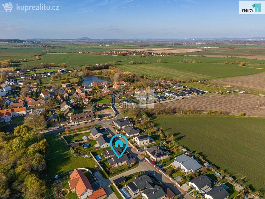 Prodej  rodinného domu 98 m^2 Slunečná, Veliká Ves 