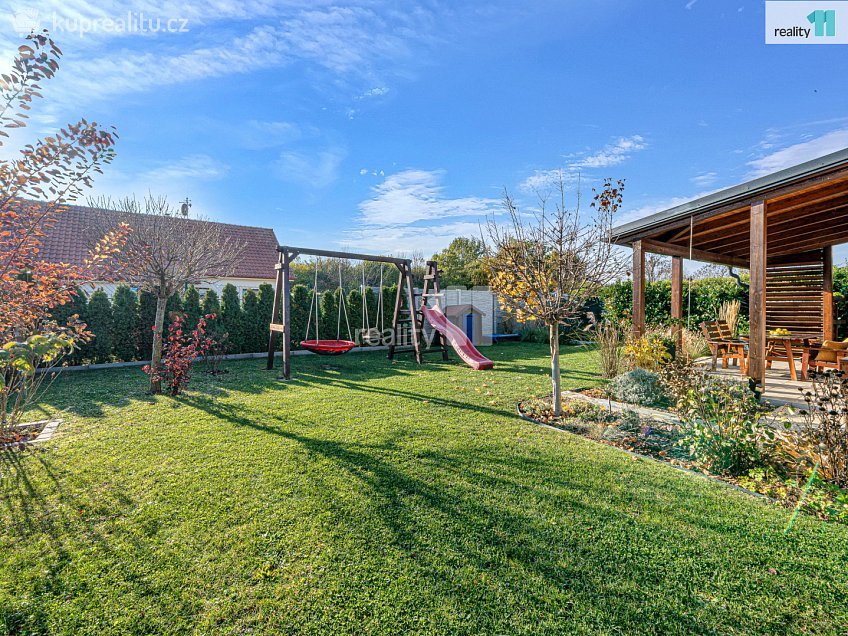 Prodej  rodinného domu 98 m^2 Slunečná, Veliká Ves 