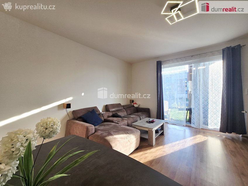 Pronájem bytu 2+kk 55 m^2 Hlavenecká, Brandýs nad Labem-Stará Boleslav 