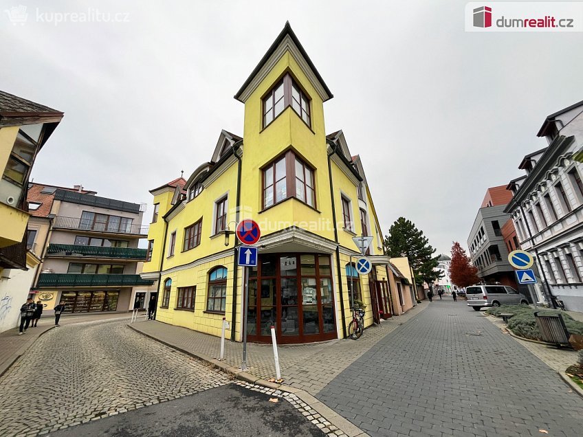 Pronájem bytu 2+kk 60 m^2 Hradební, Uherské Hradiště 