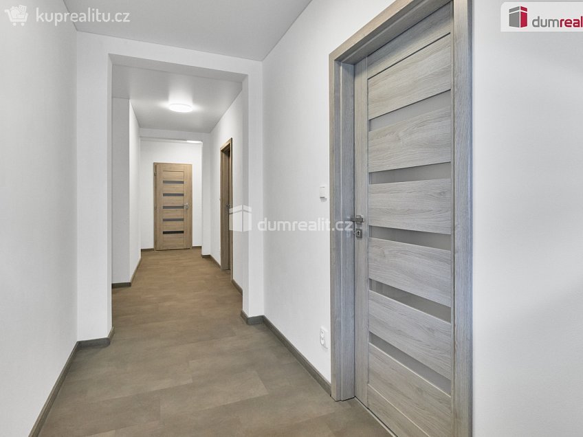 Prodej bytu 2+1 69 m^2 Mánesova, Ostrov 