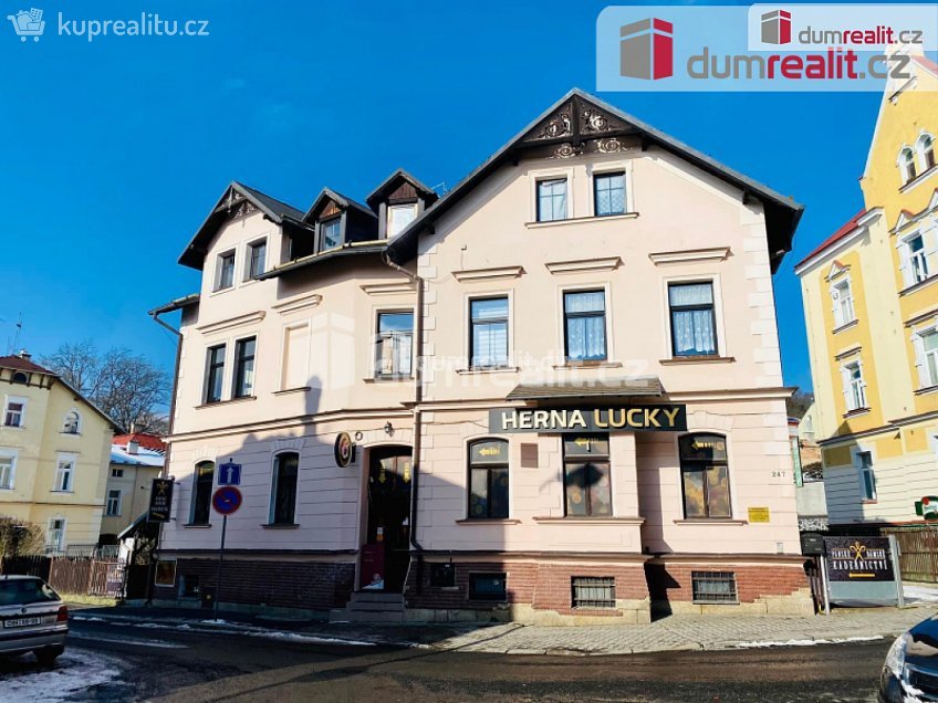 Pronájem bytu 2+1 72 m^2 Luční, Mariánské Lázně 