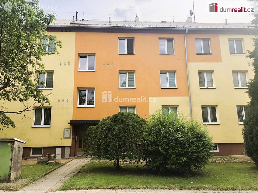 Pronájem bytu 2+kk 53 m^2 Školská čtvrť, Frenštát pod Radhoštěm 