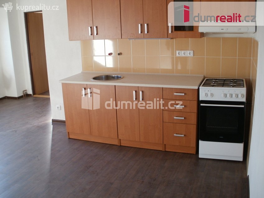 Pronájem bytu 2+kk 48 m^2 Branky, Branky 