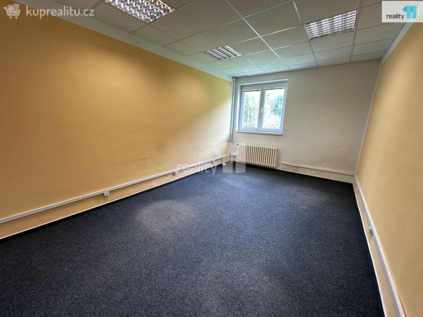 Pronájem  kanceláře 40 m^2 Bendlova, Česká Lípa 