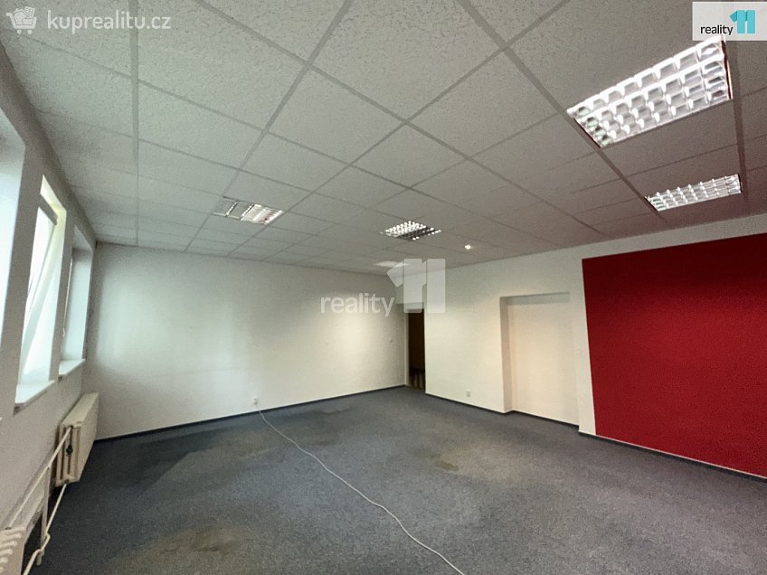 Pronájem  kanceláře 40 m^2 Bendlova, Česká Lípa 