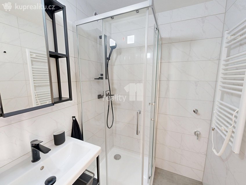 Pronájem bytu 2+1 58 m^2 Kamarytova, Humpolec 