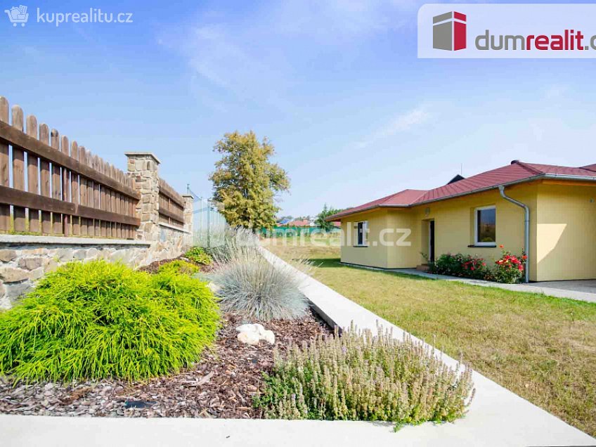 Pronájem  rodinného domu 100 m^2 U Ovčárny, Krnov 